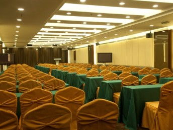 图 广州公司培训会议活动场地出租50 120人会议厅会议服务 广州租赁